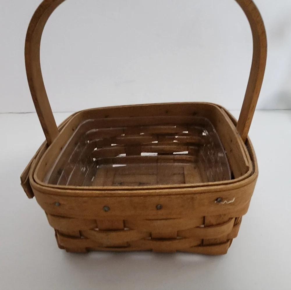 2002 Longaberger Berry basket With Plastic Protector 5x6 Inches